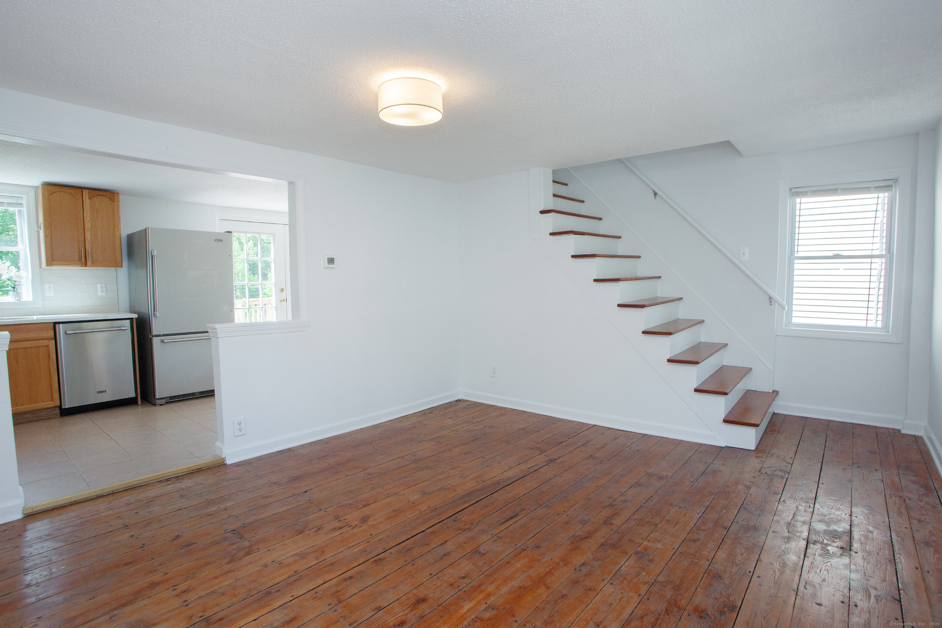 39 Cottage Street, New Hartford, Connecticut image 19