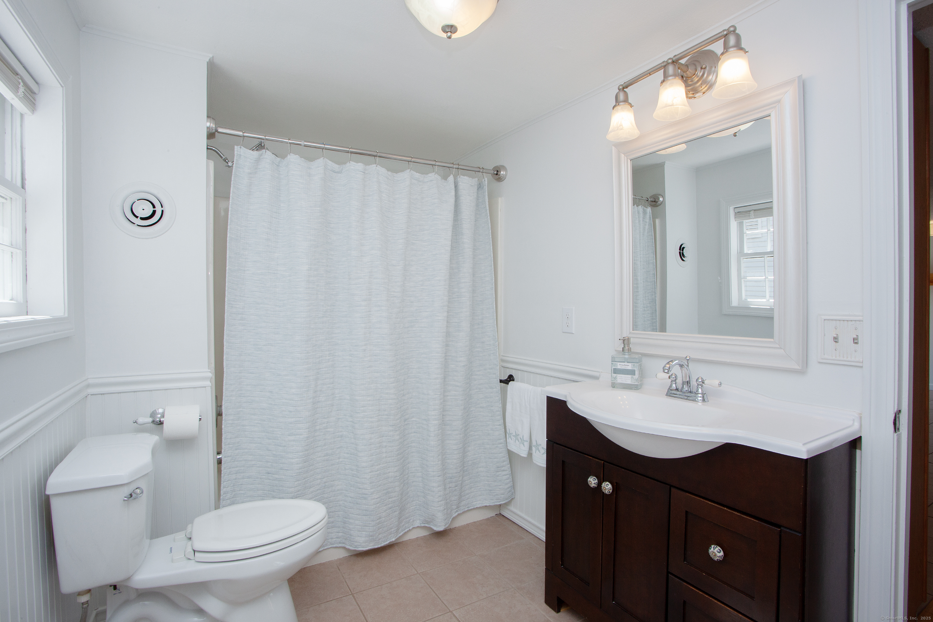39 Cottage Street, New Hartford, Connecticut image 15