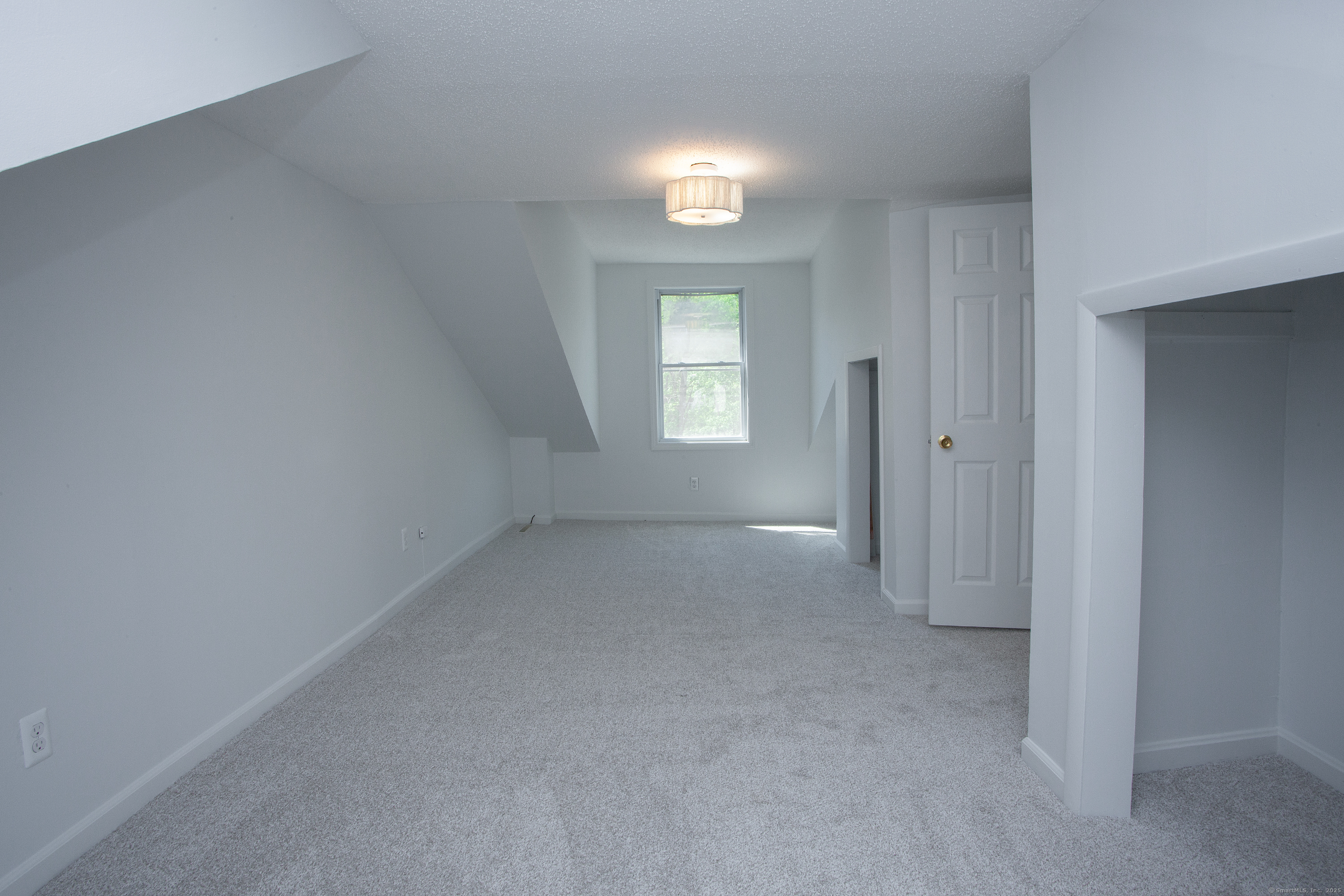 39 Cottage Street, New Hartford, Connecticut image 23