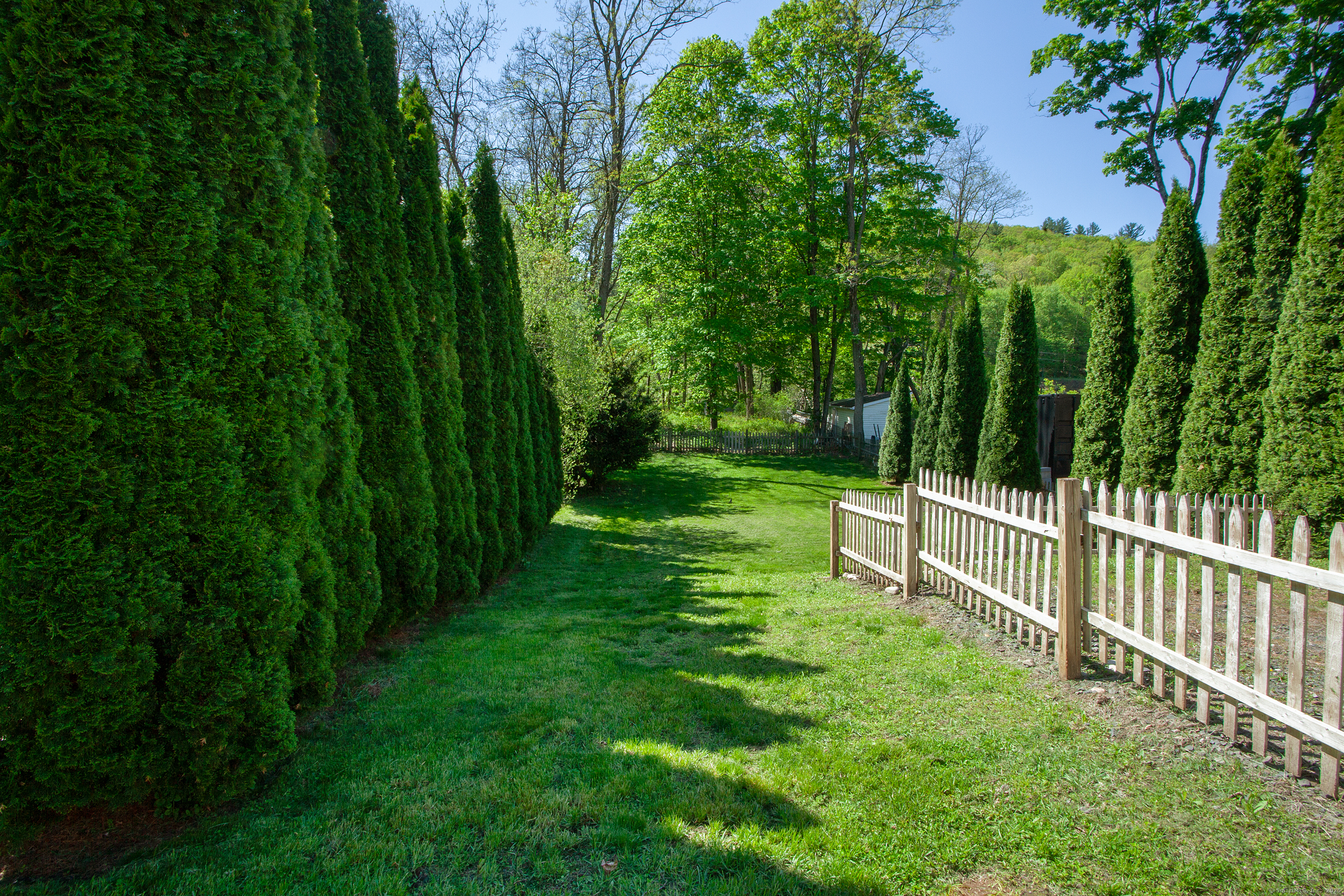 39 Cottage Street, New Hartford, Connecticut image 32