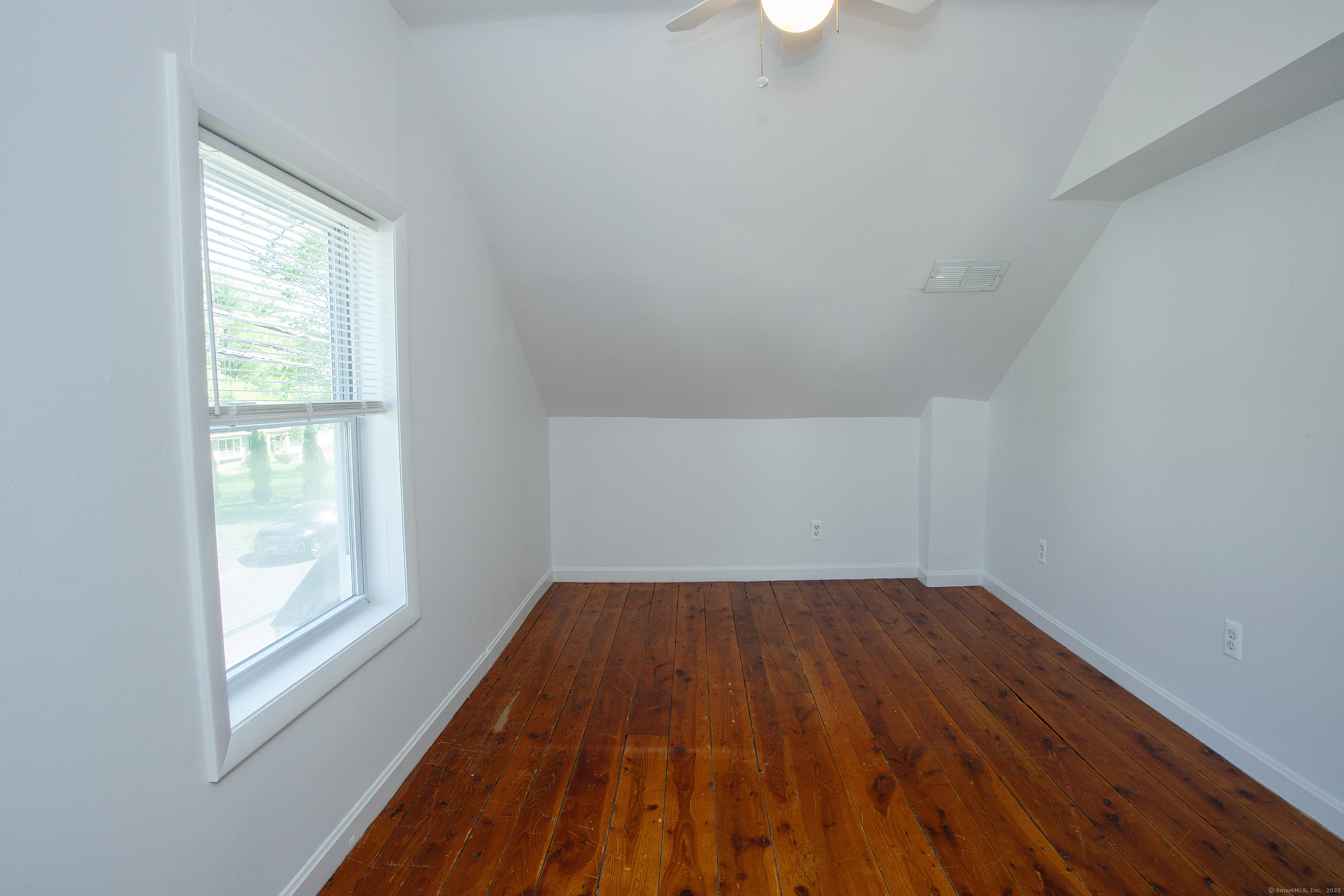 39 Cottage Street, New Hartford, Connecticut image 25