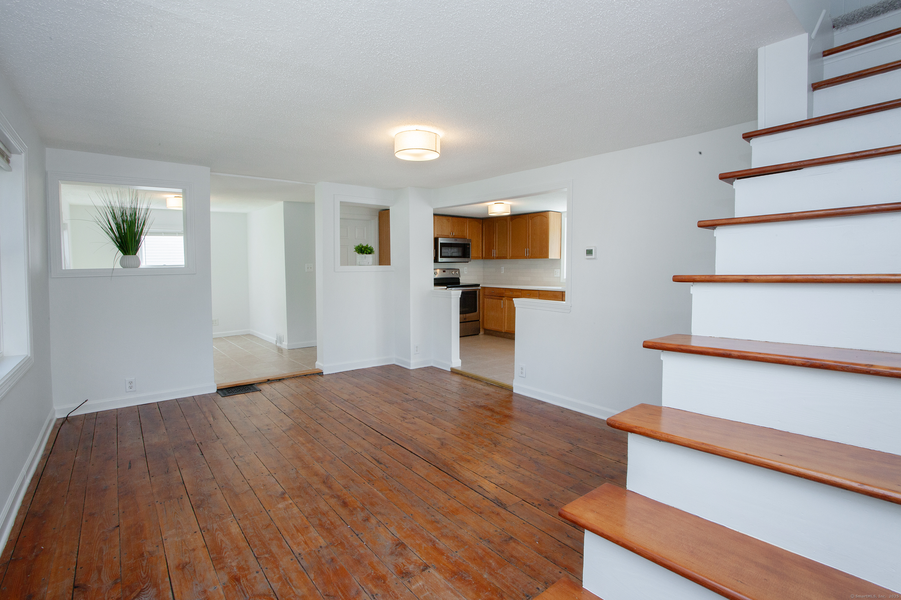 39 Cottage Street, New Hartford, Connecticut image 20
