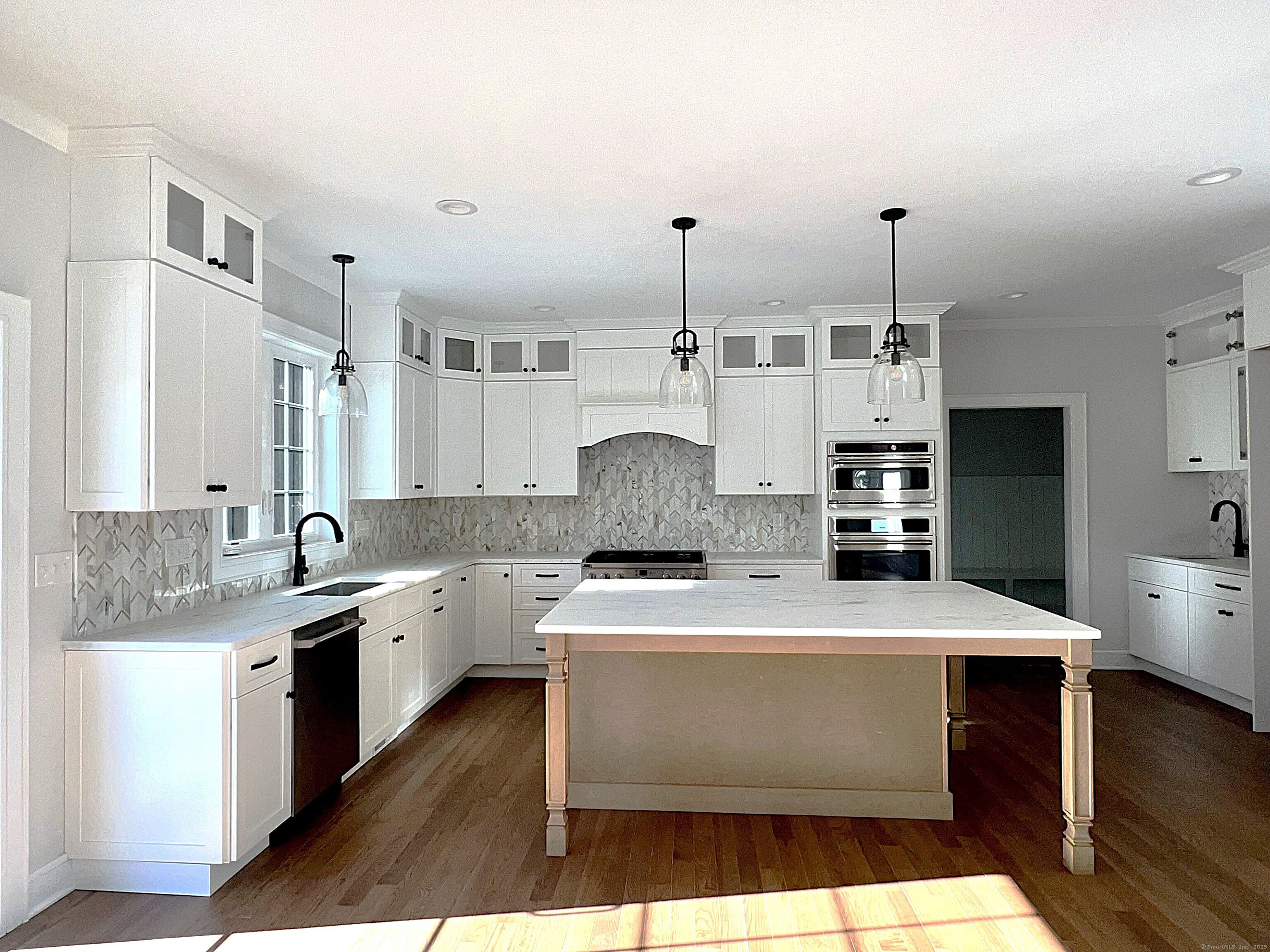 00 Long Hill Road, Guilford, Connecticut image 7