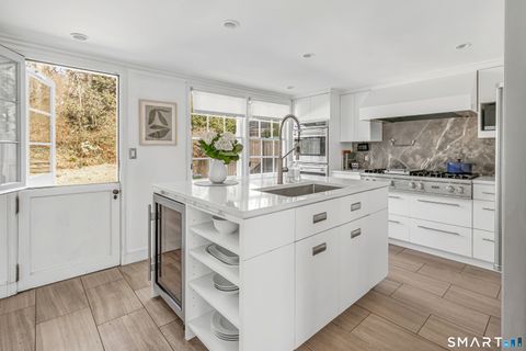 Tiny photo for 200 Jackman Avenue, Fairfield, CT 06825 (MLS # 24159785)