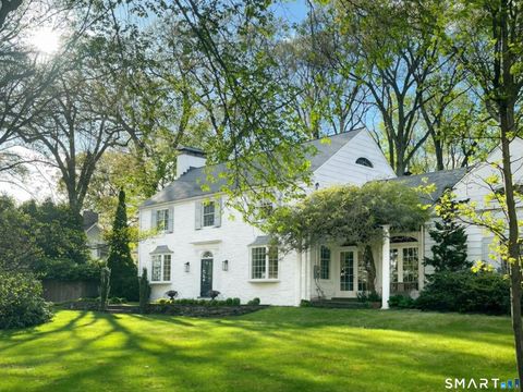 Homes For Sale - 200 Jackman Avenue<br/> Fairfield, CT 06825