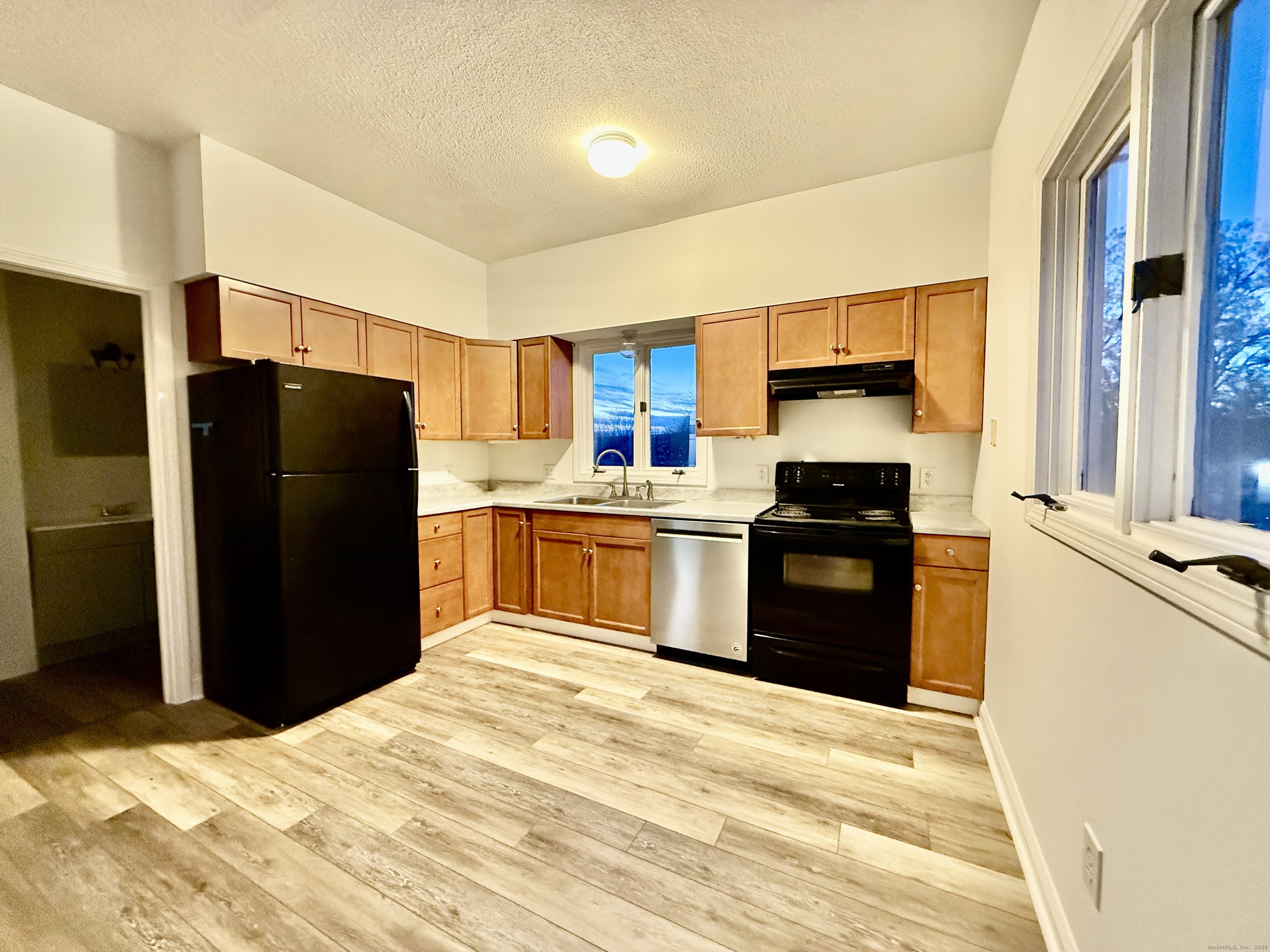 141 East High Street