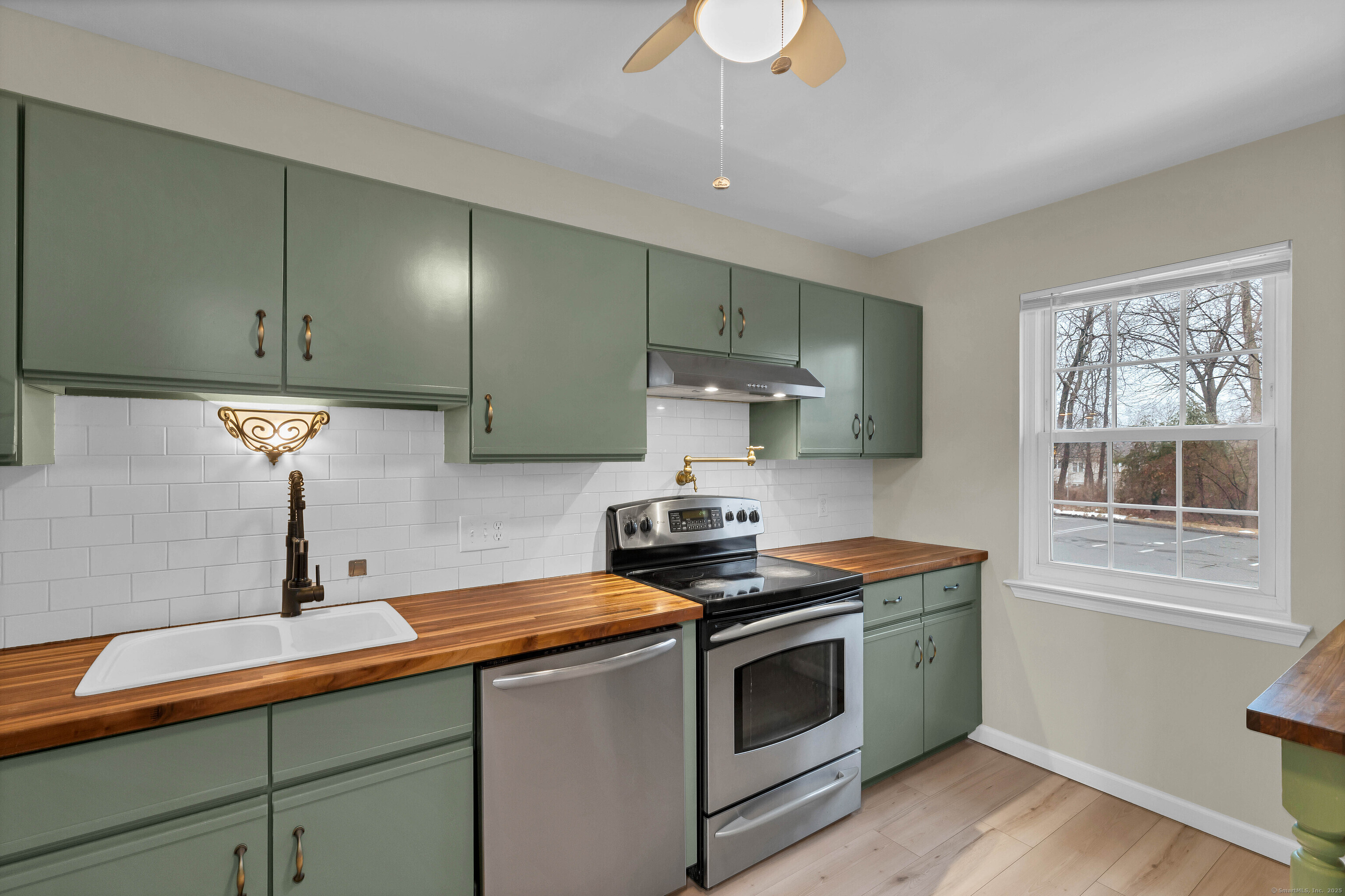 140 Marjorie Lane #140, Manchester, Connecticut image 5