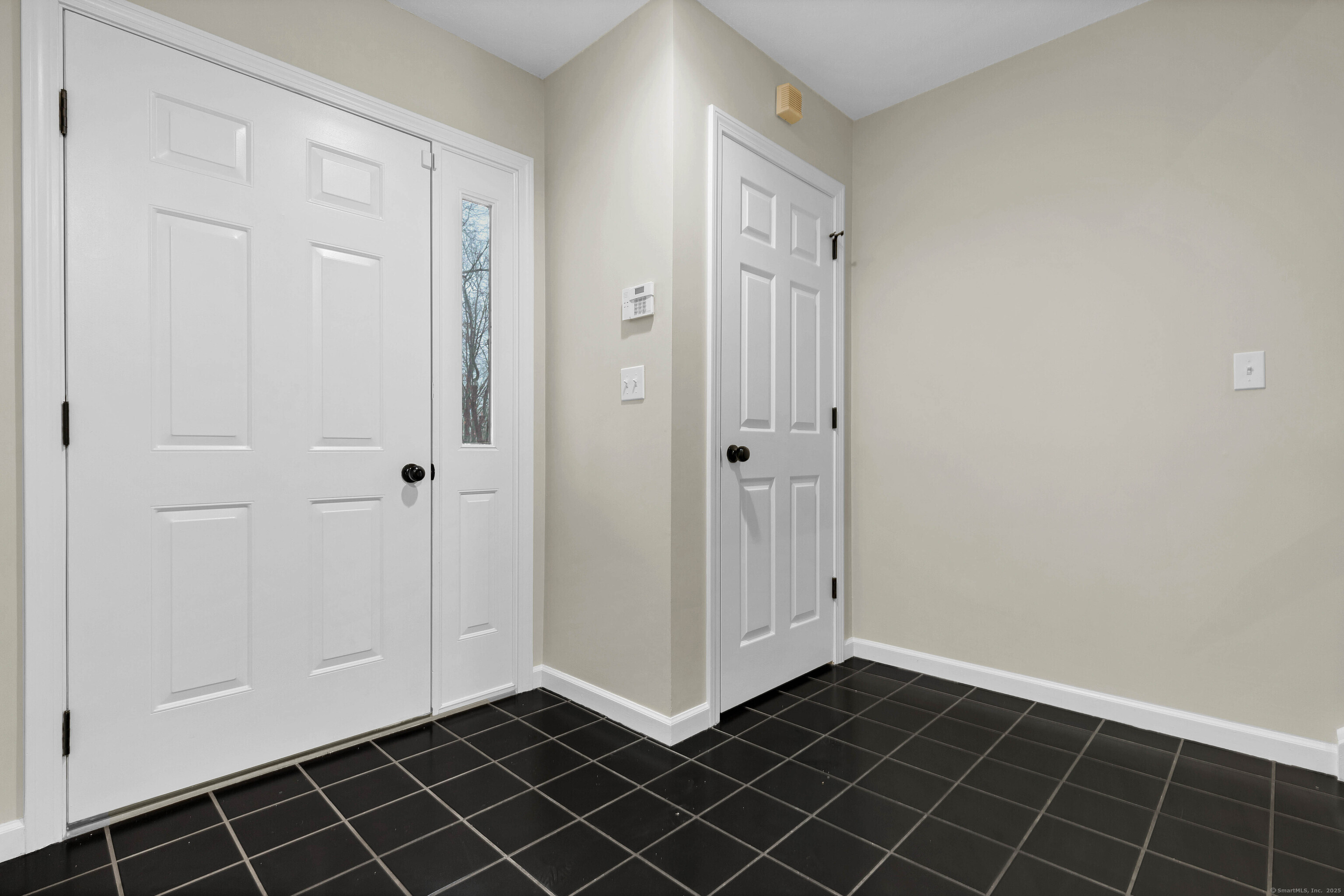 140 Marjorie Lane #140, Manchester, Connecticut image 2