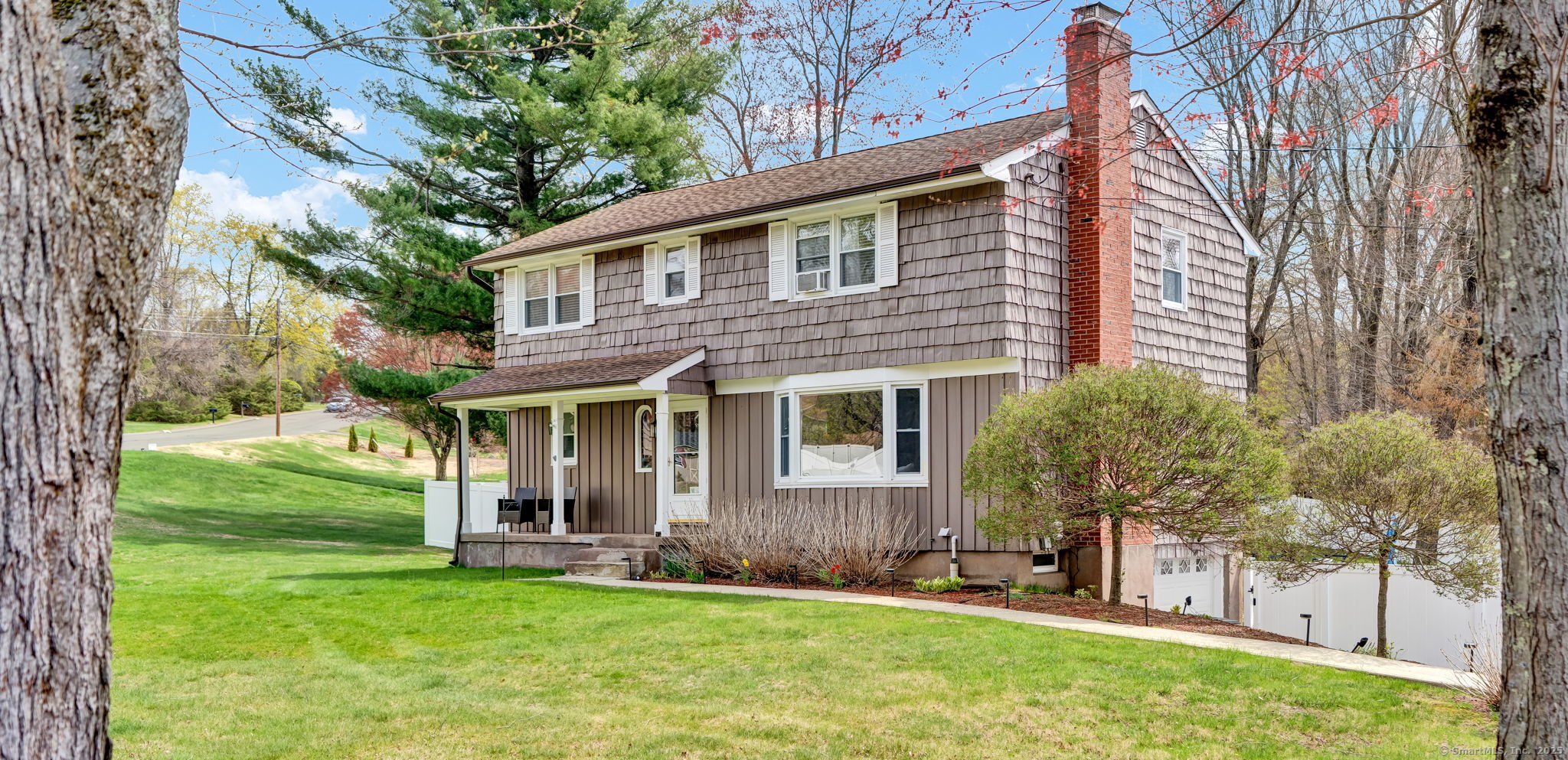 50 Tumble Brook Drive