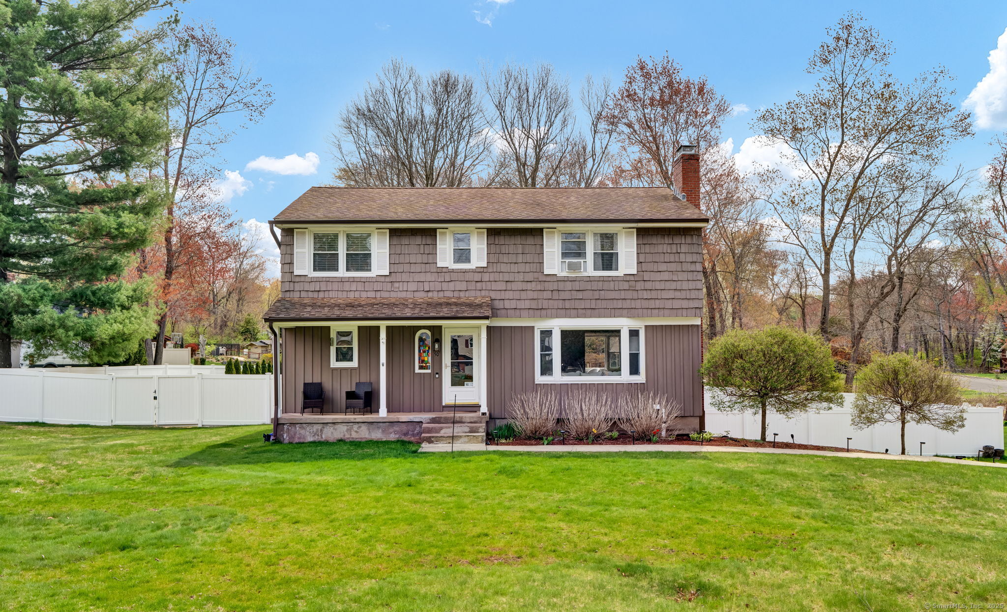 Property for Sale at Tumble Brook Drive, Vernon, Connecticut - Bedrooms: 4 
Bathrooms: 2 
Rooms: 7  - $410,000