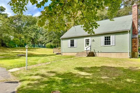 Photo of 26 Kilmartin Avenue, Bristol, CT 06010 (MLS # 24124559)