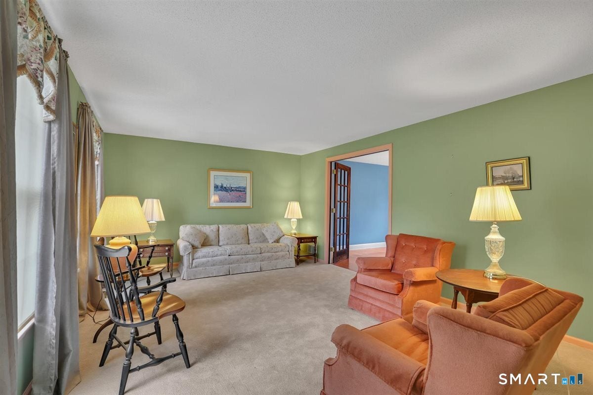 16 Ciccolella Court