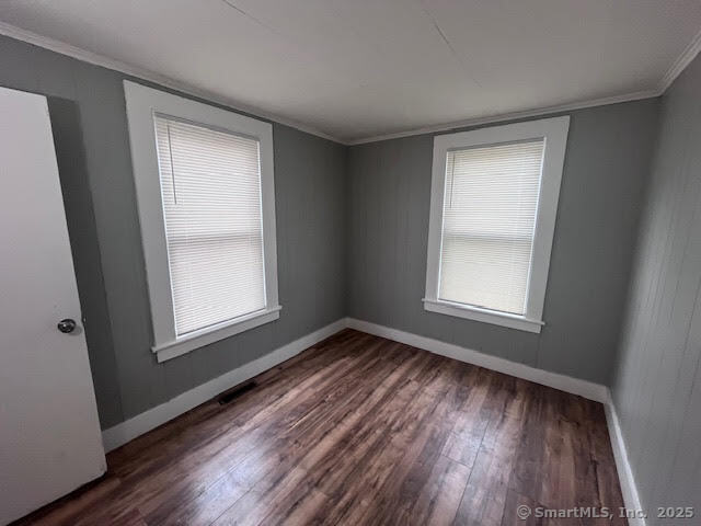 Meriden, Connecticut 06451, United States, 3 Bedrooms Bedrooms, ,1 BathroomBathrooms,Residential,Active,141140