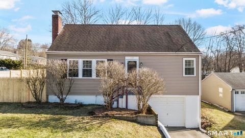 122 Newton Street Norwich CT 06360