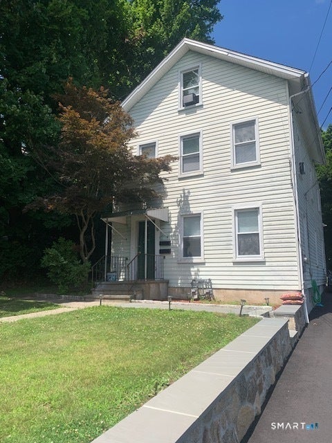 Multifamily For Rent - 6 Kellogg Street #FIRST FLOOR<br/> Fairfield County, Norwalk, CT 06850