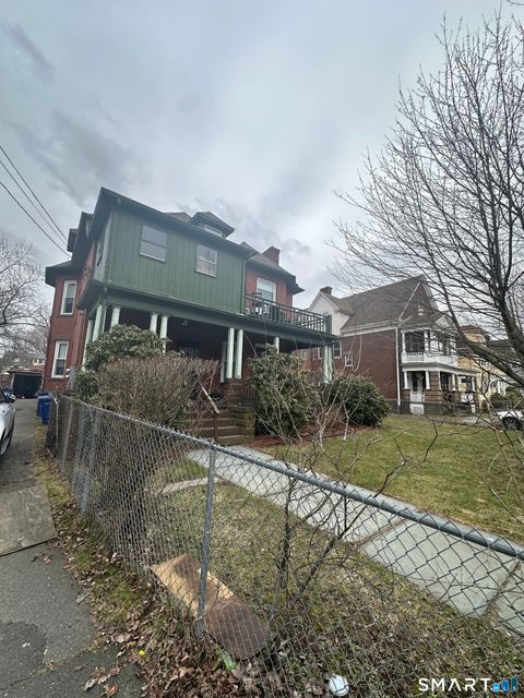 Tiny photo for 402-404 Sigourney Street #3rd Floor, Hartford, CT 06112 (MLS # 24161362)