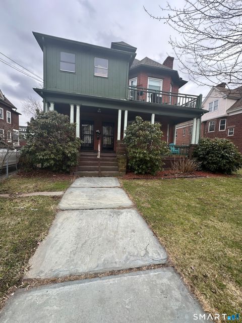 Tiny photo for 402-404 Sigourney Street #3rd Floor, Hartford, CT 06112 (MLS # 24161362)