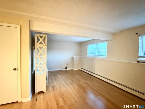 Tiny photo for 4 Evergreene #4, Wallingford, CT 06492 (MLS # 24214231)