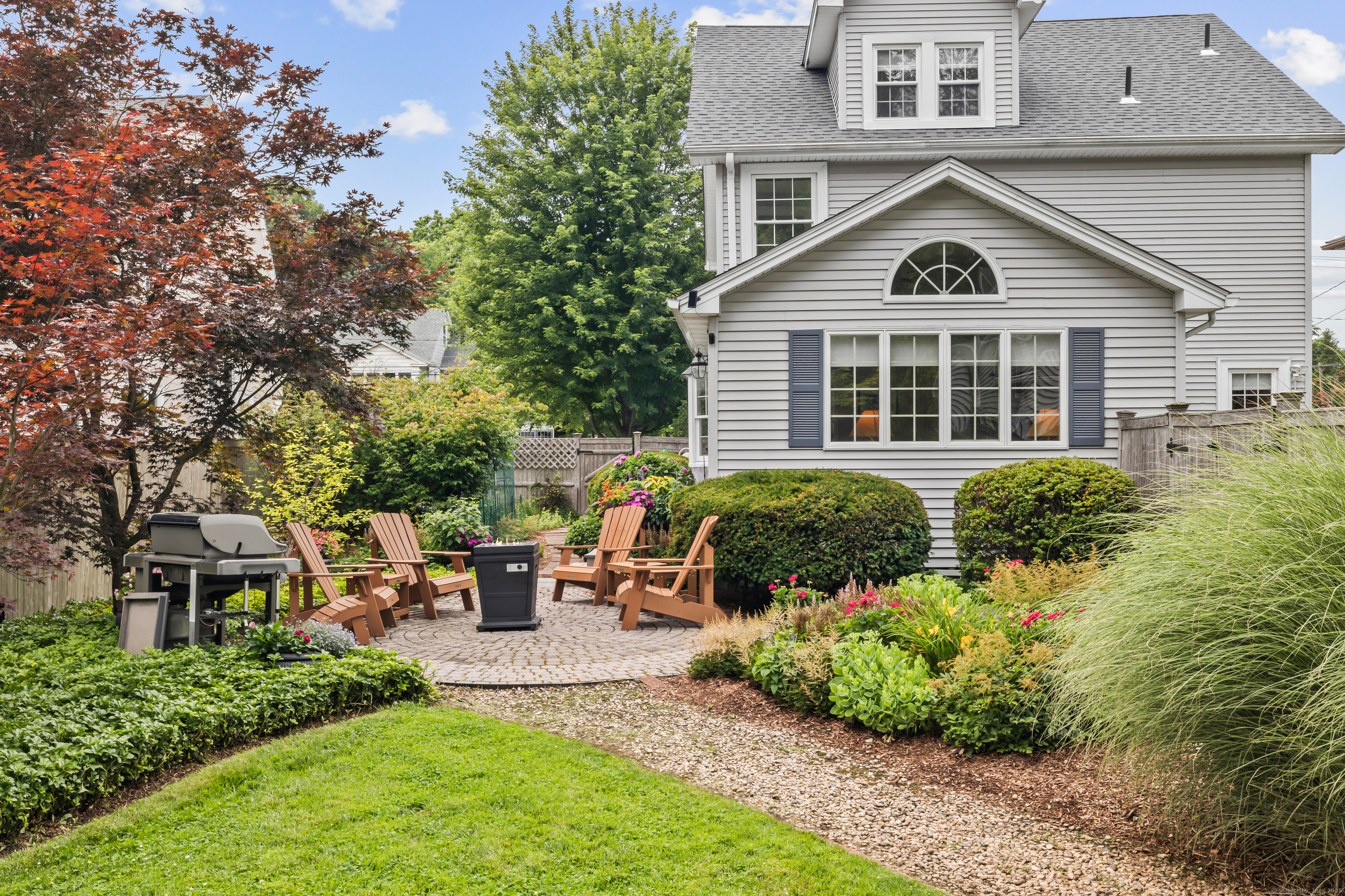 West Hartford, Connecticut 06119, United States, 4 Bedrooms Bedrooms, ,3 BathroomsBathrooms,Residential,Active,178392