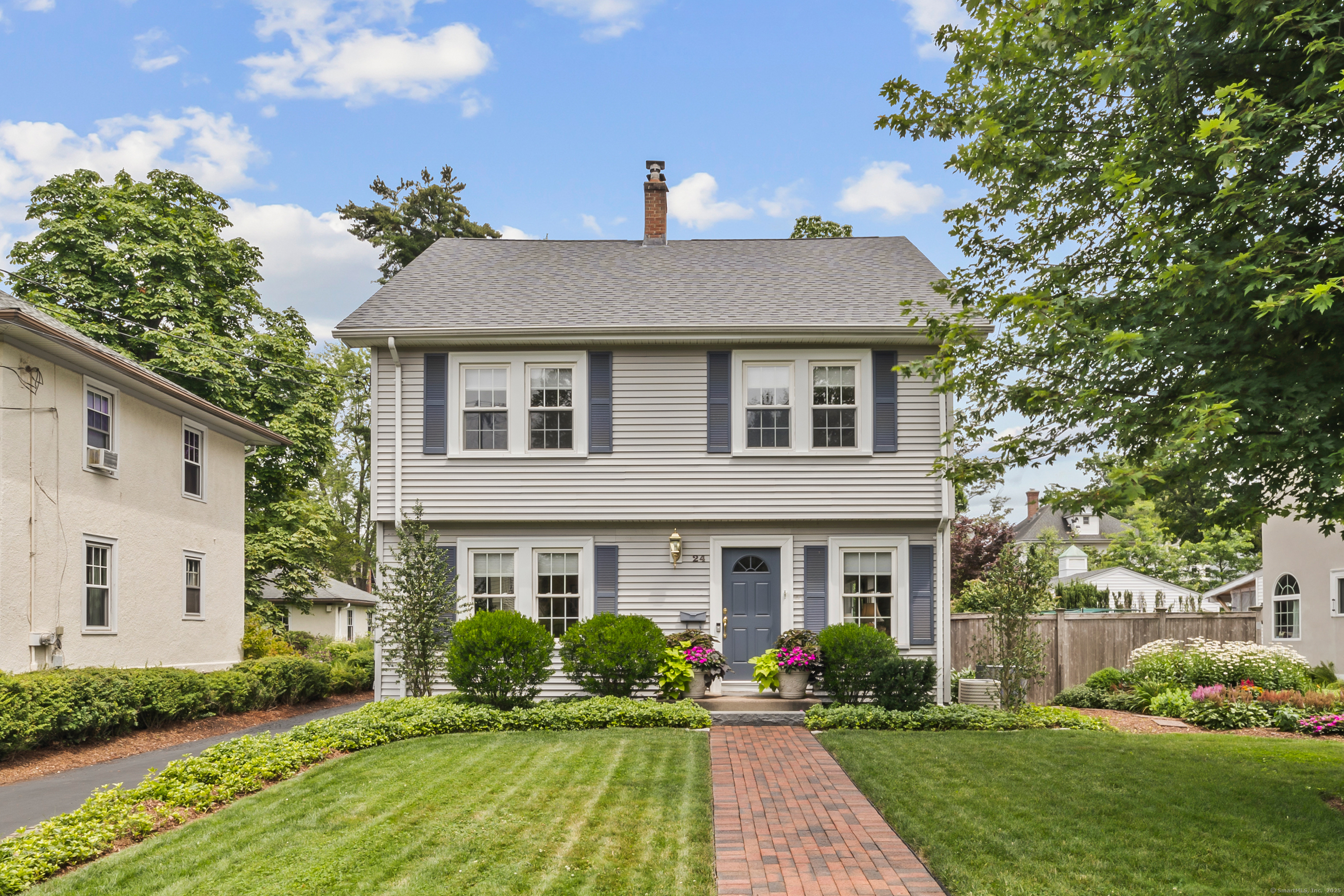 West Hartford, Connecticut 06119, United States, 4 Bedrooms Bedrooms, ,3 BathroomsBathrooms,Residential,Active,178392