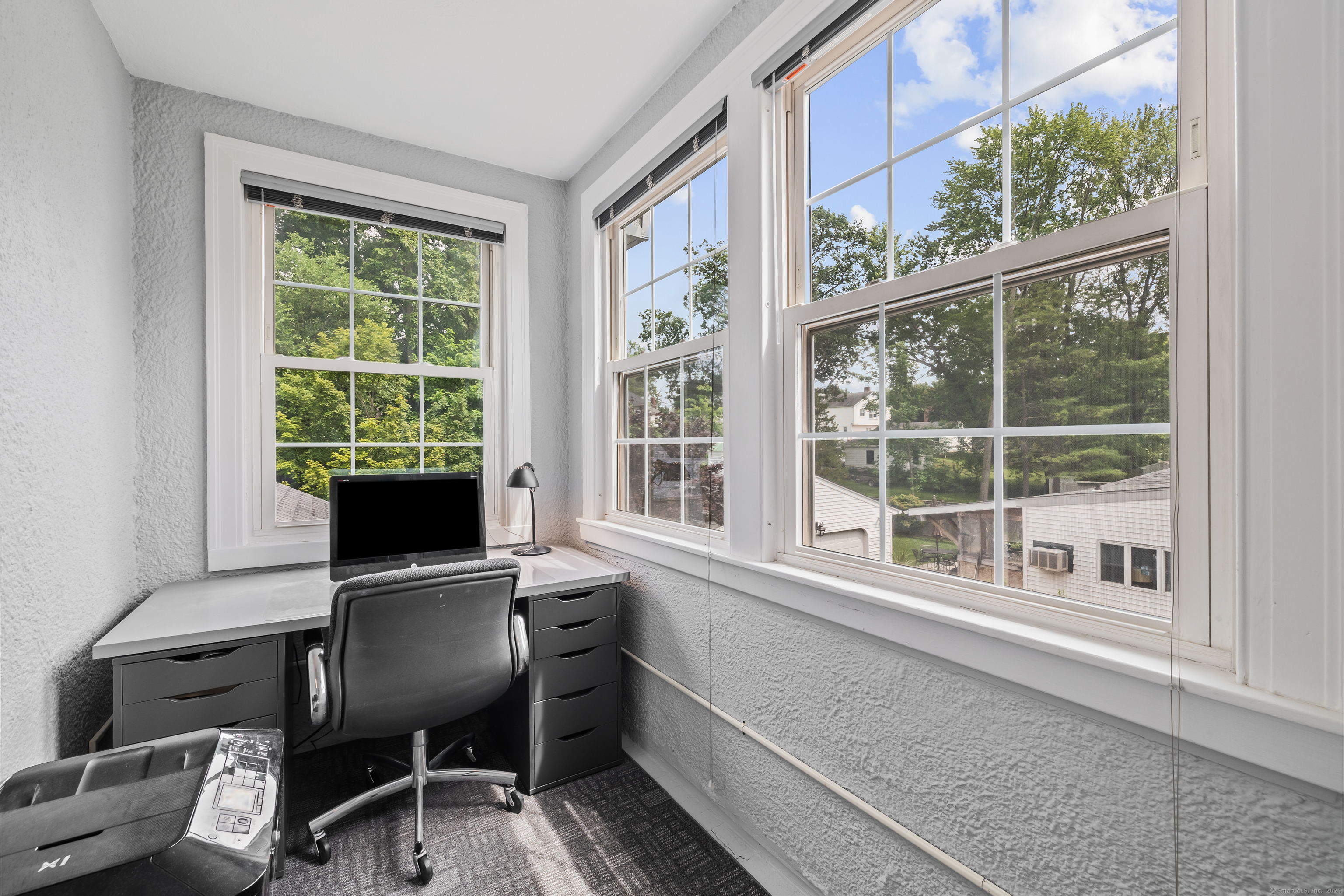 West Hartford, Connecticut 06119, United States, 4 Bedrooms Bedrooms, ,3 BathroomsBathrooms,Residential,Active,178392