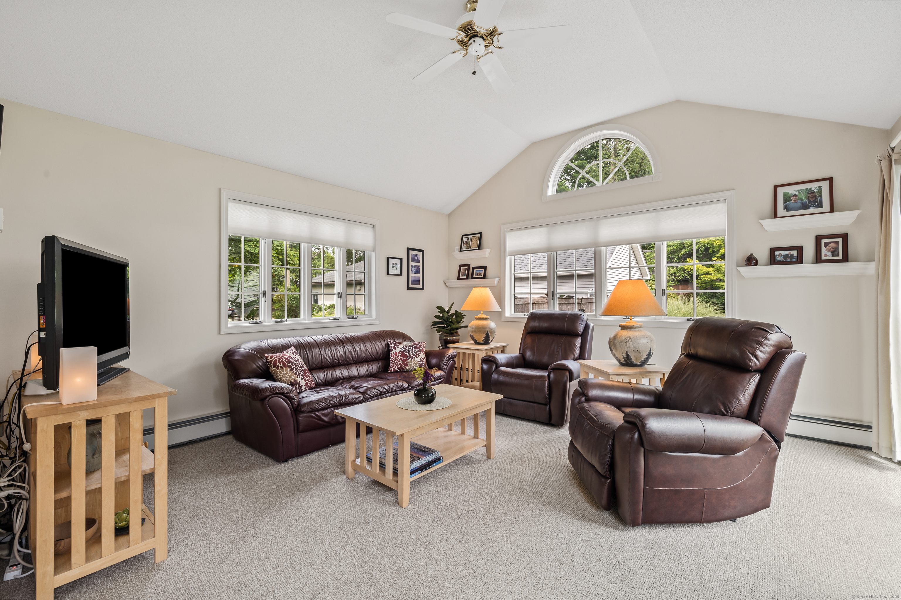 West Hartford, Connecticut 06119, United States, 4 Bedrooms Bedrooms, ,3 BathroomsBathrooms,Residential,Active,178392