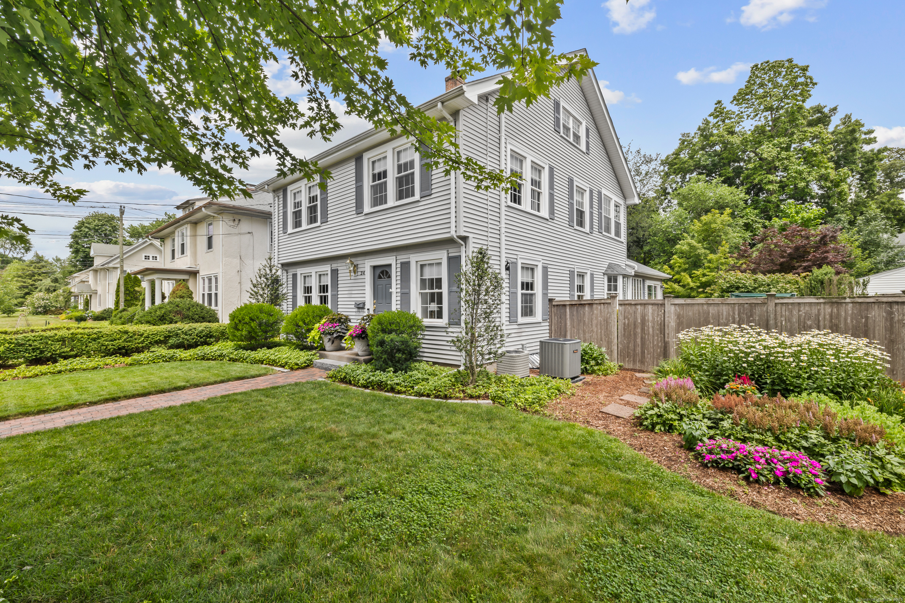 24 Auburn Road