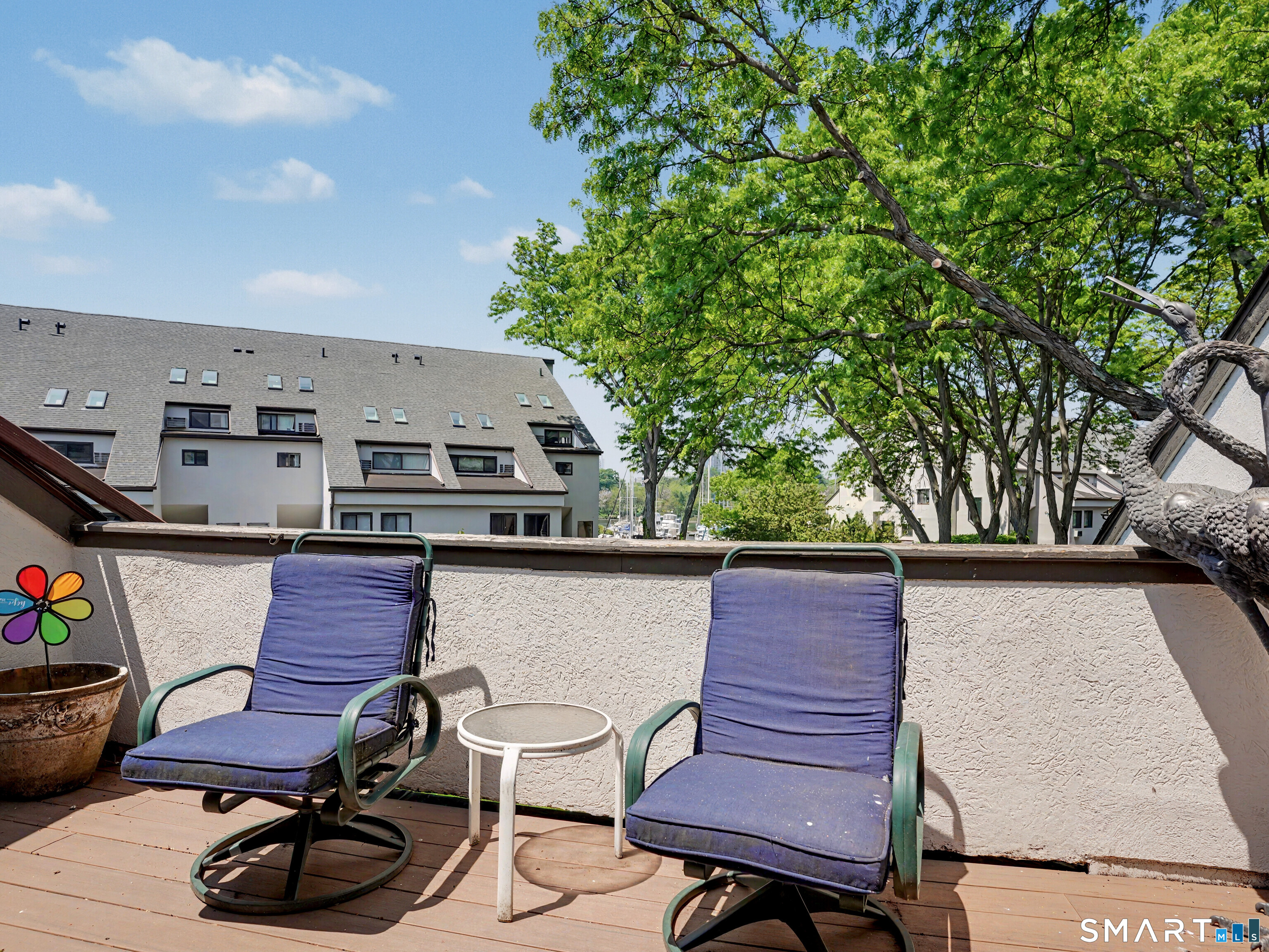 89 Harbor Drive 206