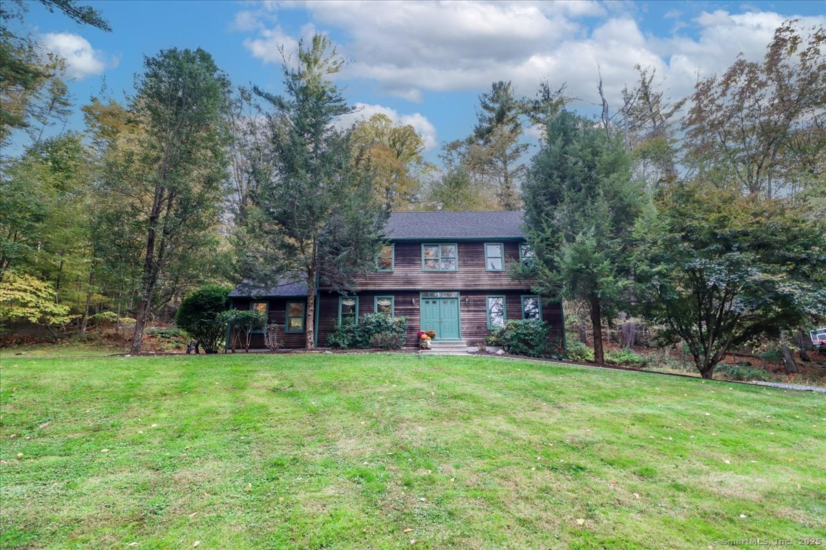 129A Hanover Road, Newtown, Connecticut image 2