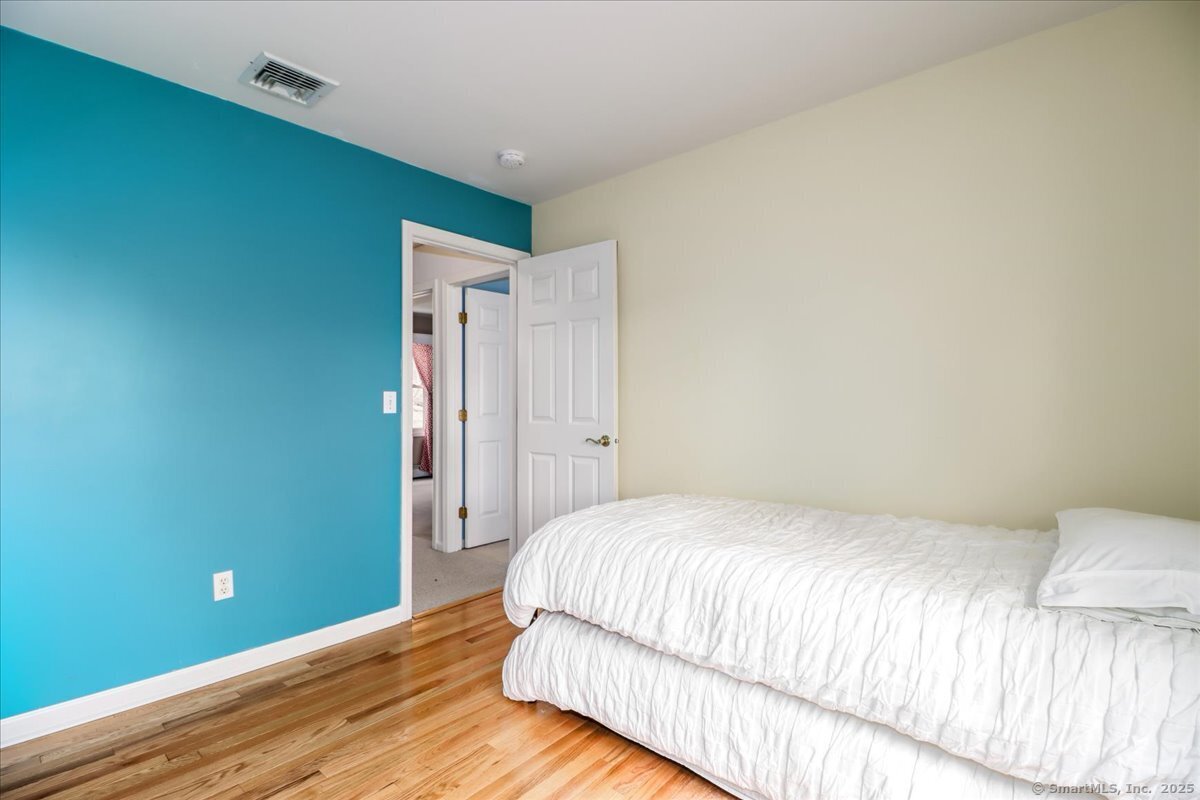 129A Hanover Road, Newtown, Connecticut image 22