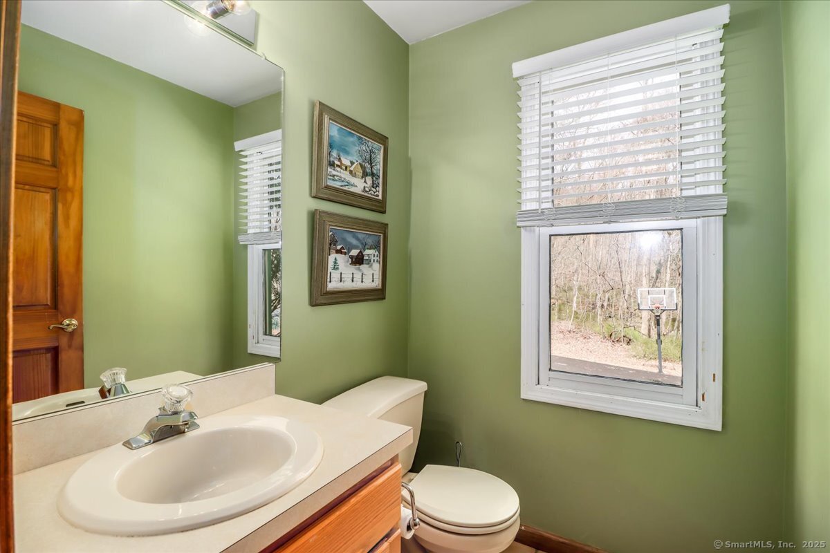 129A Hanover Road, Newtown, Connecticut image 17