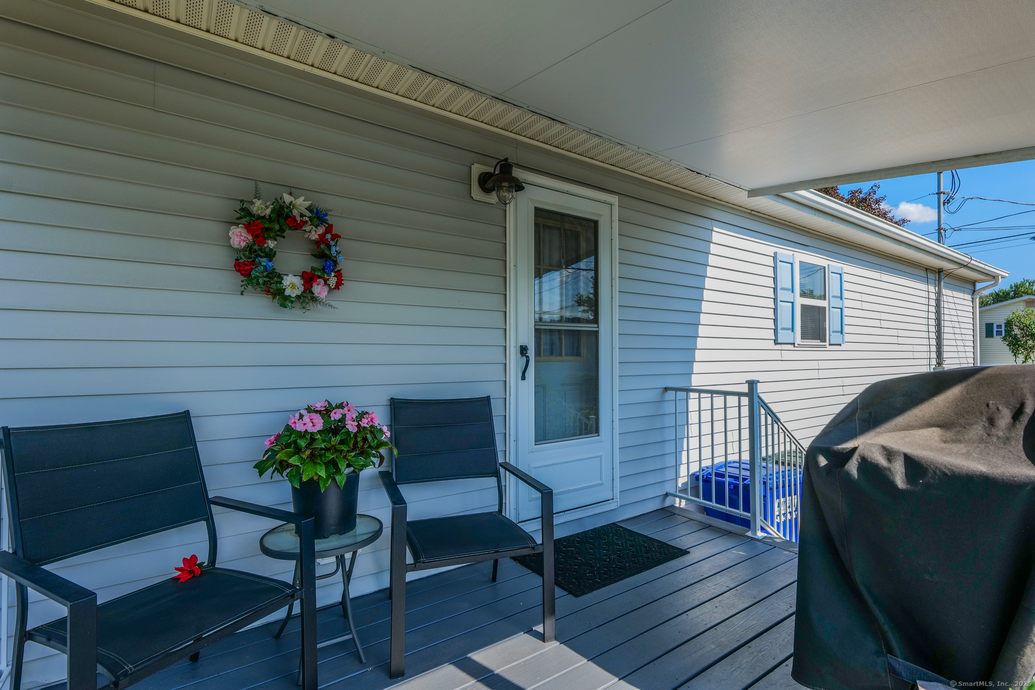 8 Hemlock Road
