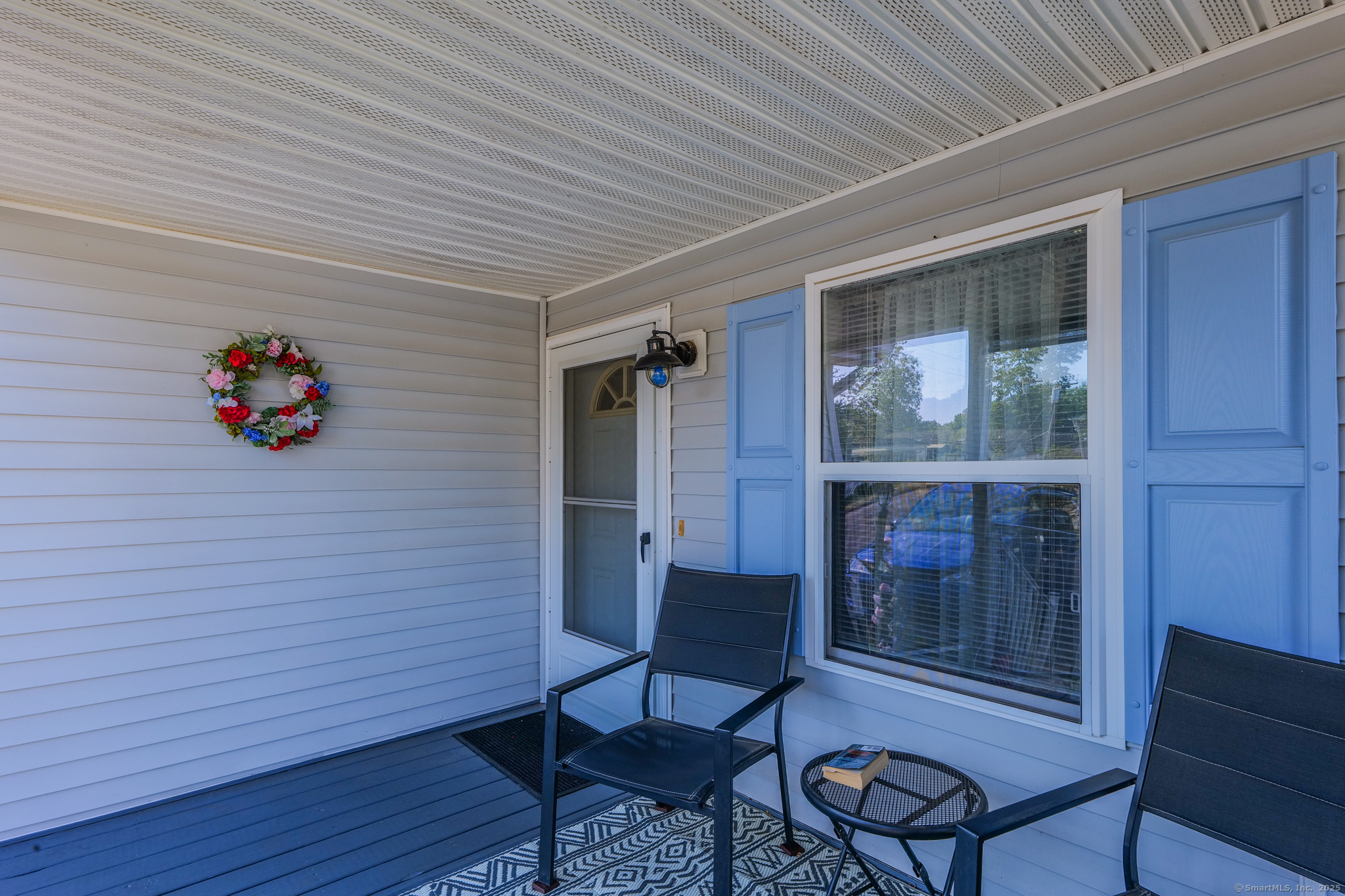 8 Hemlock Road