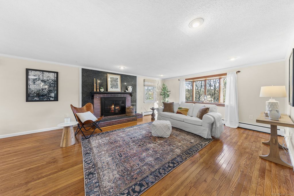 Photo of 1043 Hopewell Road, Glastonbury, CT 06073 (MLS # 24139799)