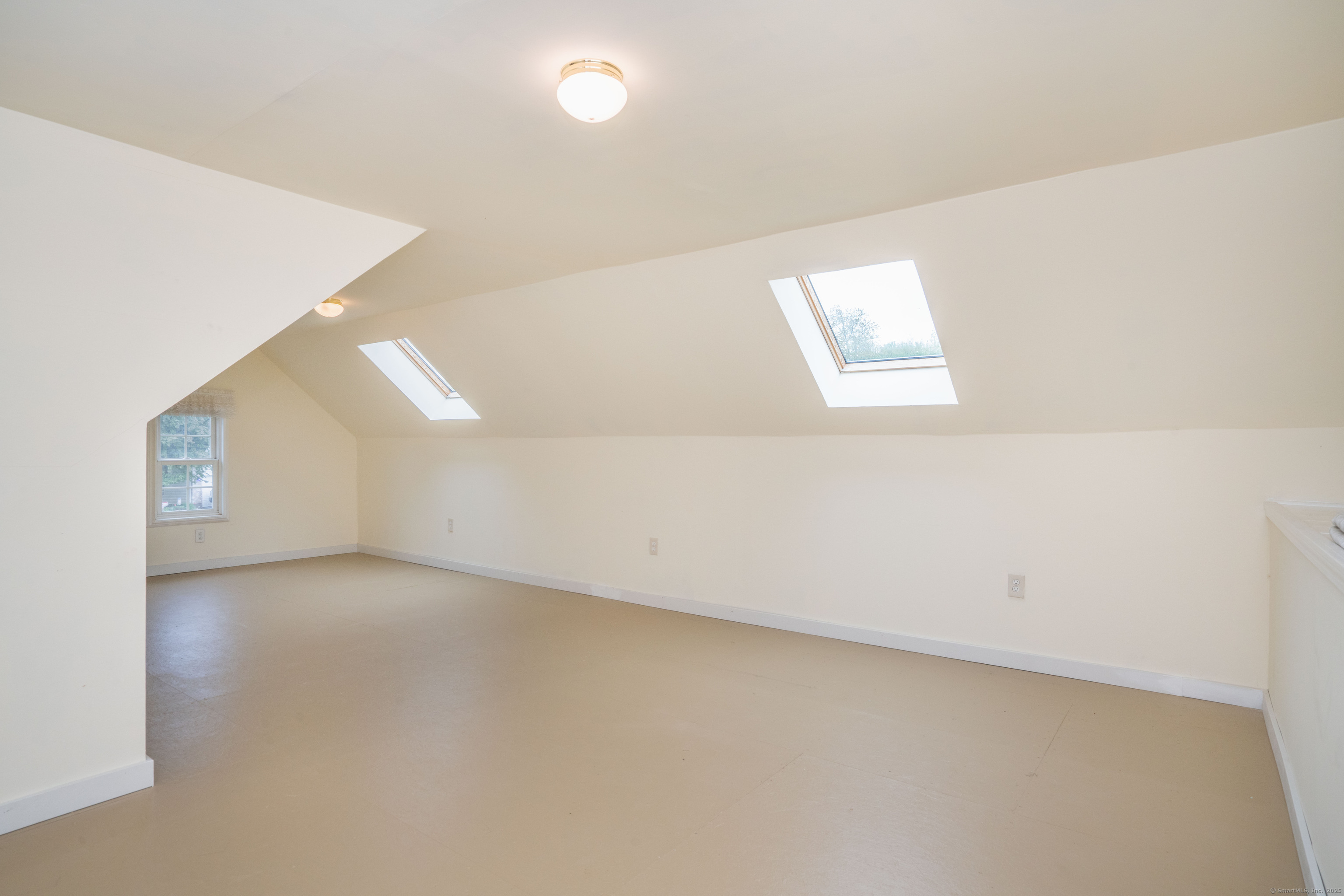 44 Cold Springs Road, Bristol, Connecticut image 24