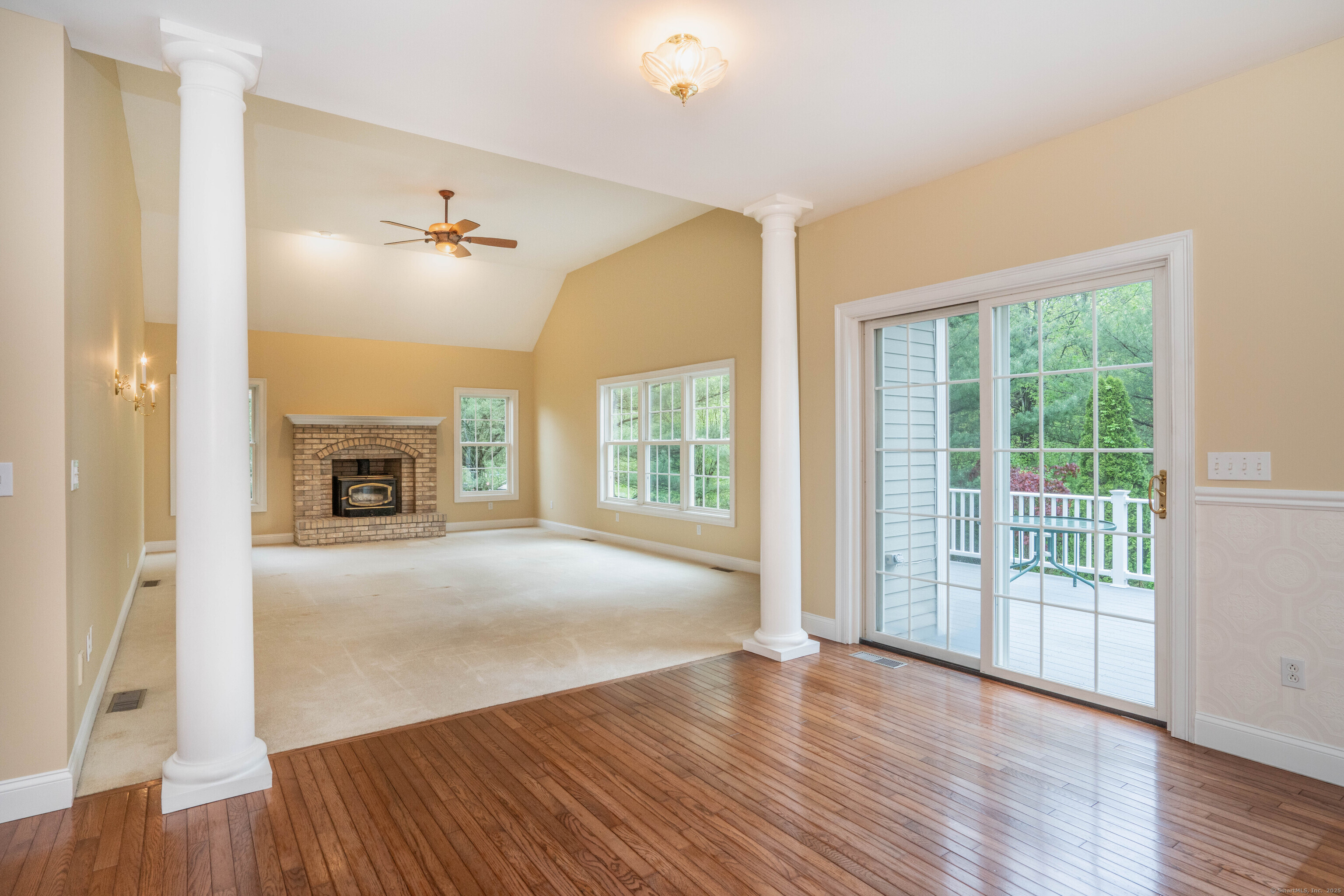 44 Cold Springs Road