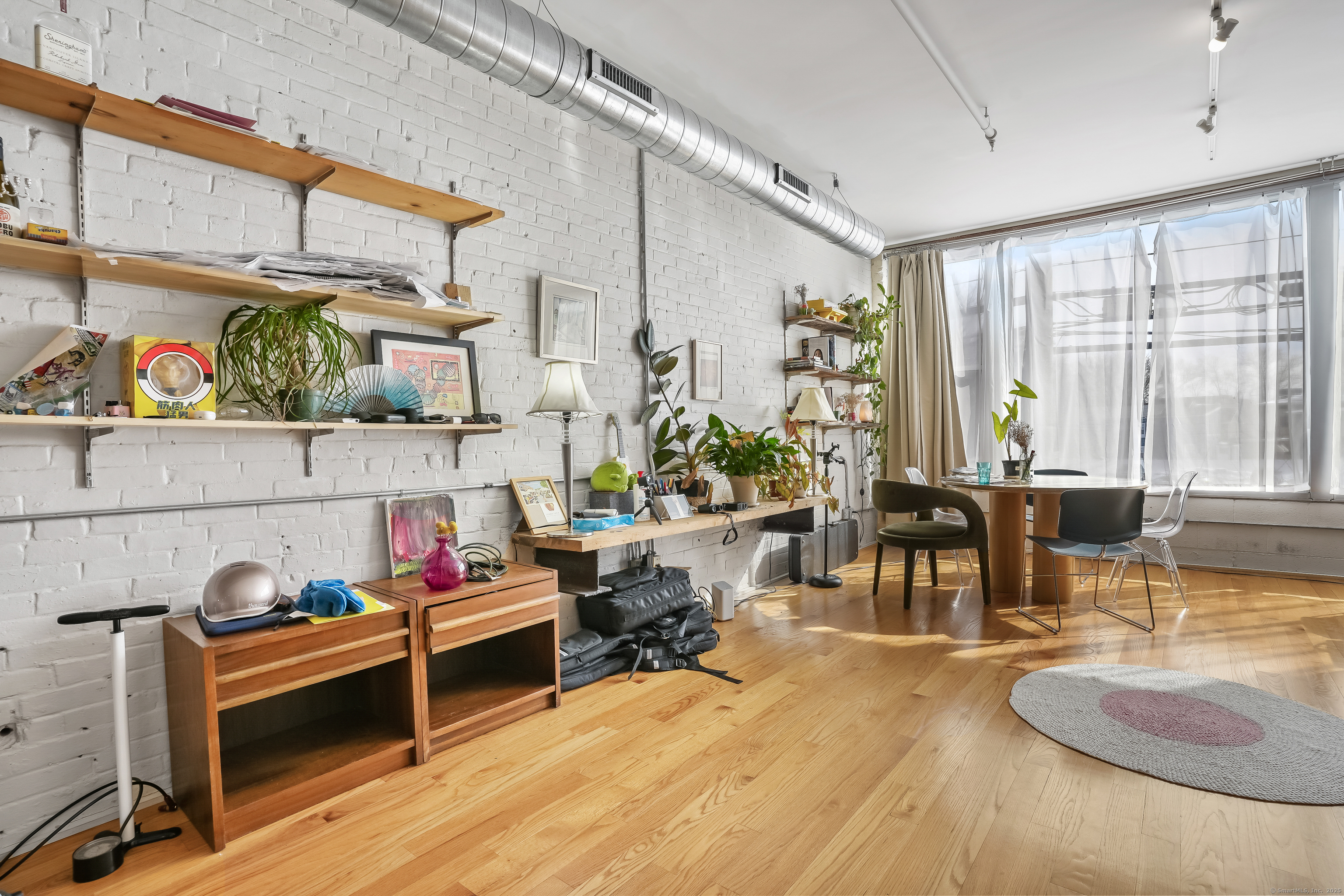 817 Grand Avenue #202, New Haven, Connecticut image 2