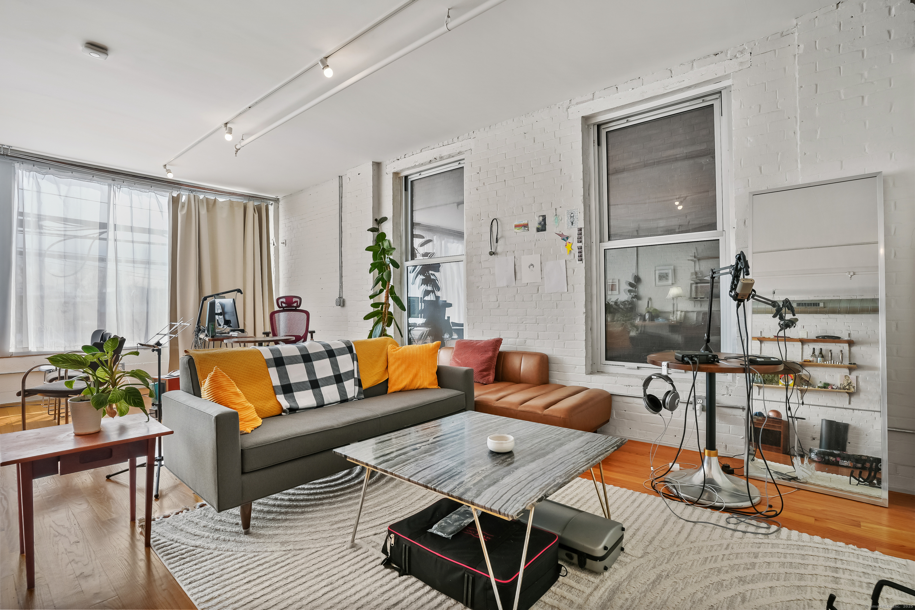 817 Grand Avenue #202, New Haven, Connecticut image 3