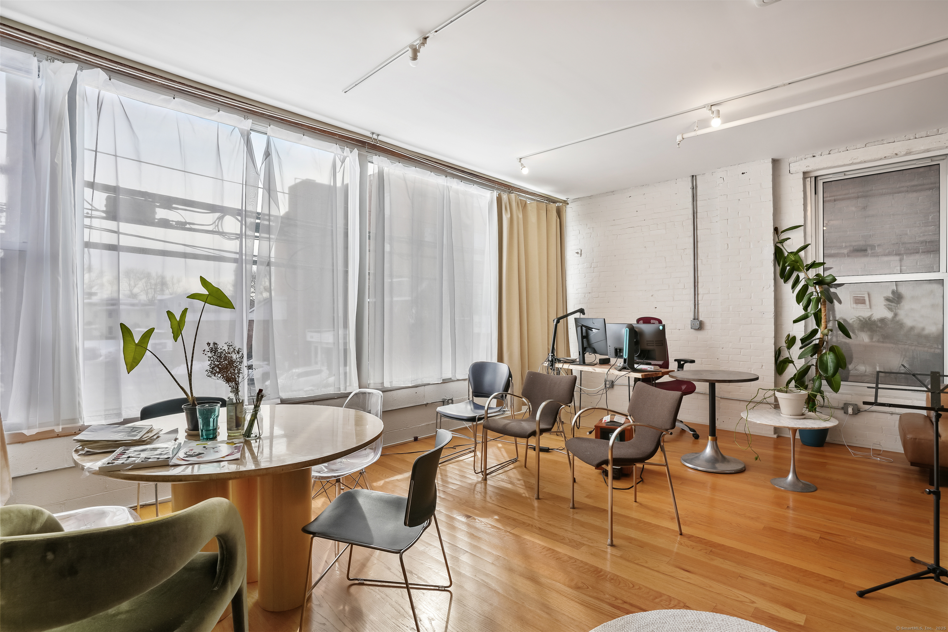 817 Grand Avenue #202, New Haven, Connecticut image 5