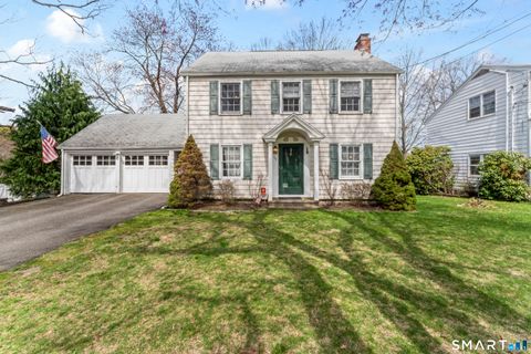 Photo of 90 Toilsome Hill Road, Fairfield, CT 06825 (MLS # 24164856)