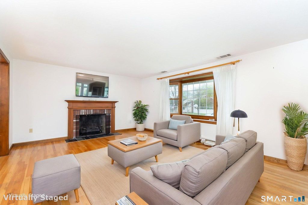 Photo of 60 Tremont Street, Newington, CT 06111 (MLS # 24168163)