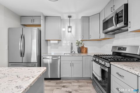 Photo of 137 Florence Road #1A, Branford, CT 06405 (MLS # 24165088)