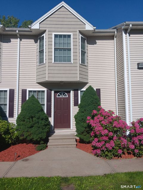 Photo of 240 Wesley Street #APT 4, Waterbury, CT 06708 (MLS # 24146036)