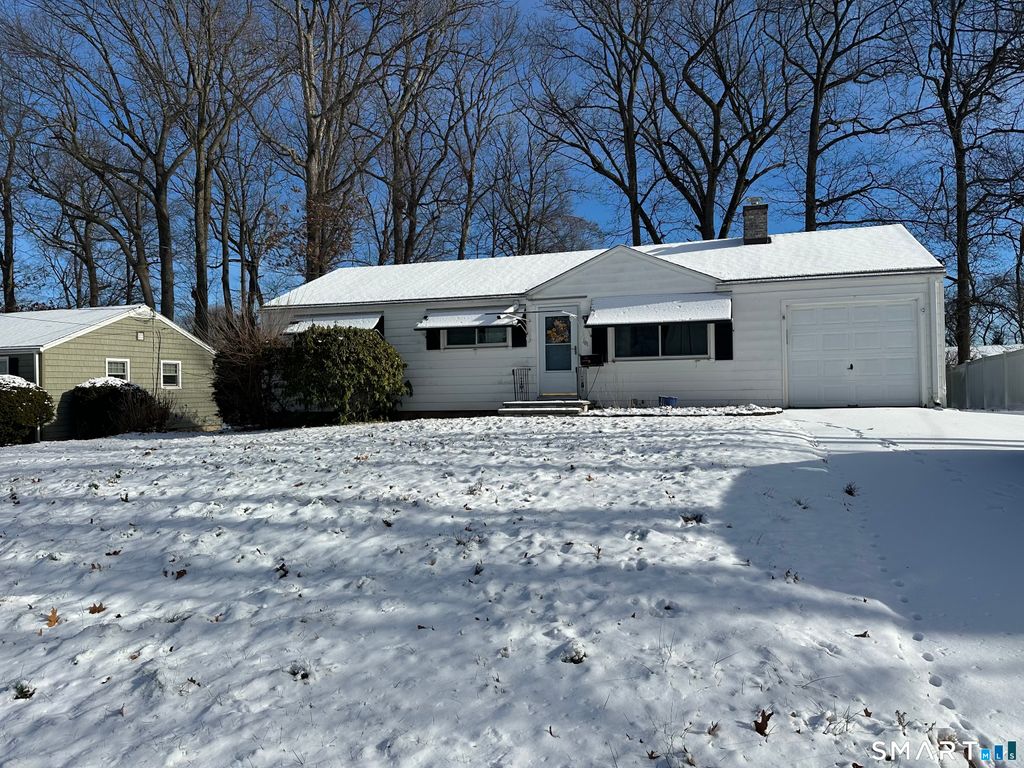 Photo of 181 Forest Drive, Wethersfield, CT 06109 (MLS # 24144856)