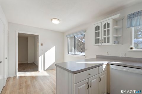 Tiny photo for 745 Heritage Village #B, Southbury, CT 06488 (MLS # 24146008)