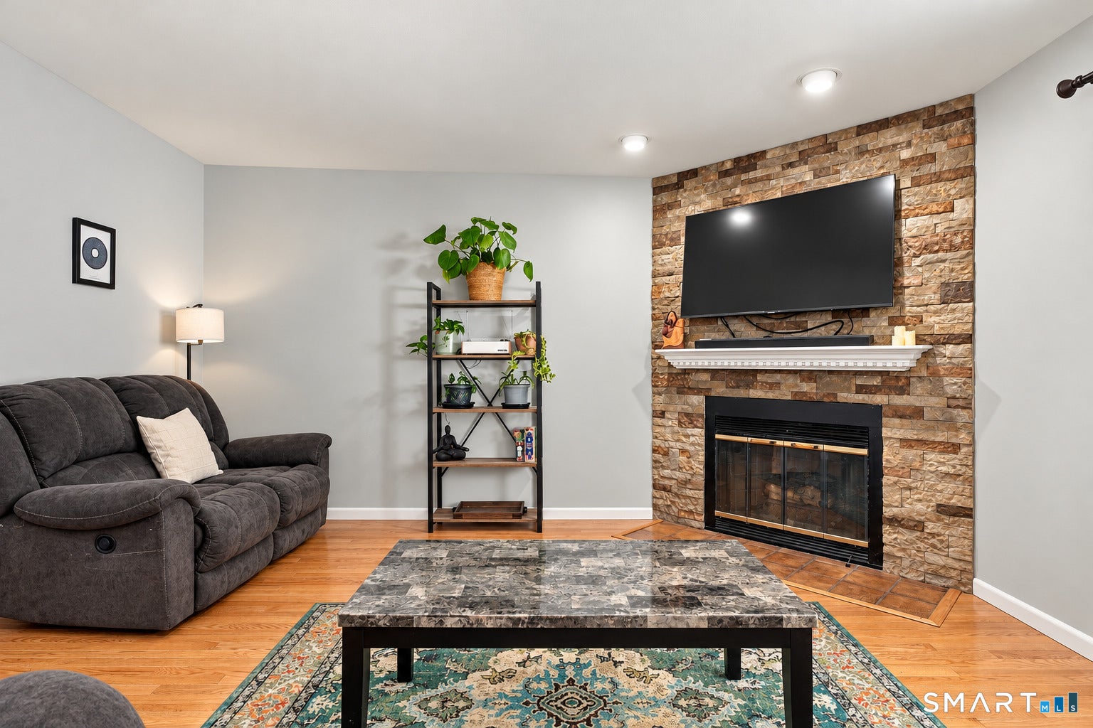 203 Greens Farm Road 203