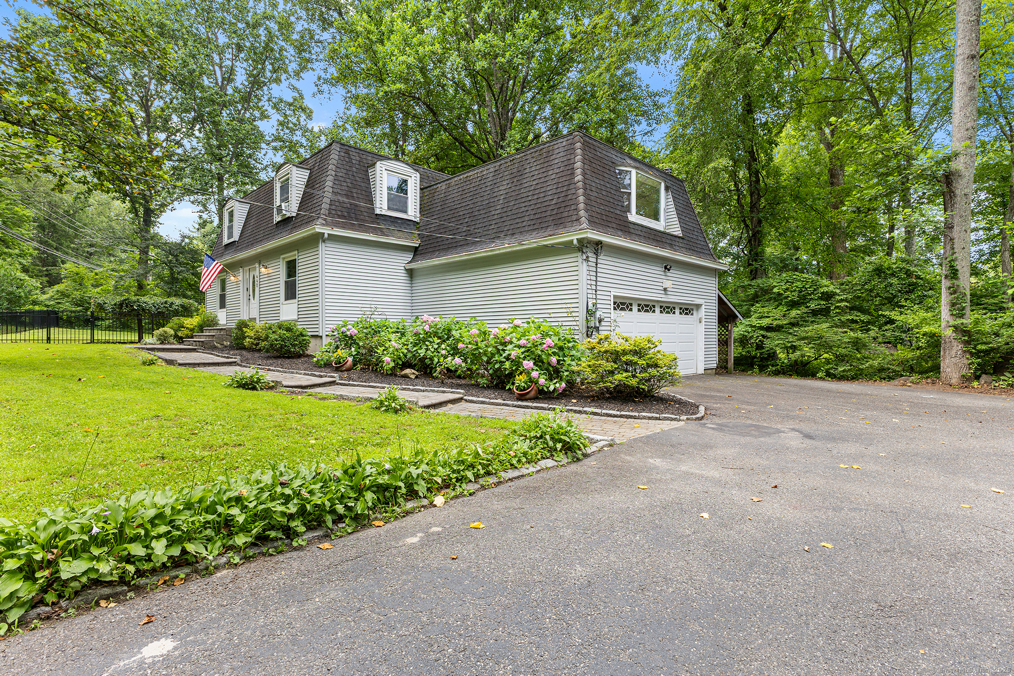 440 Candlewood Lake Road North