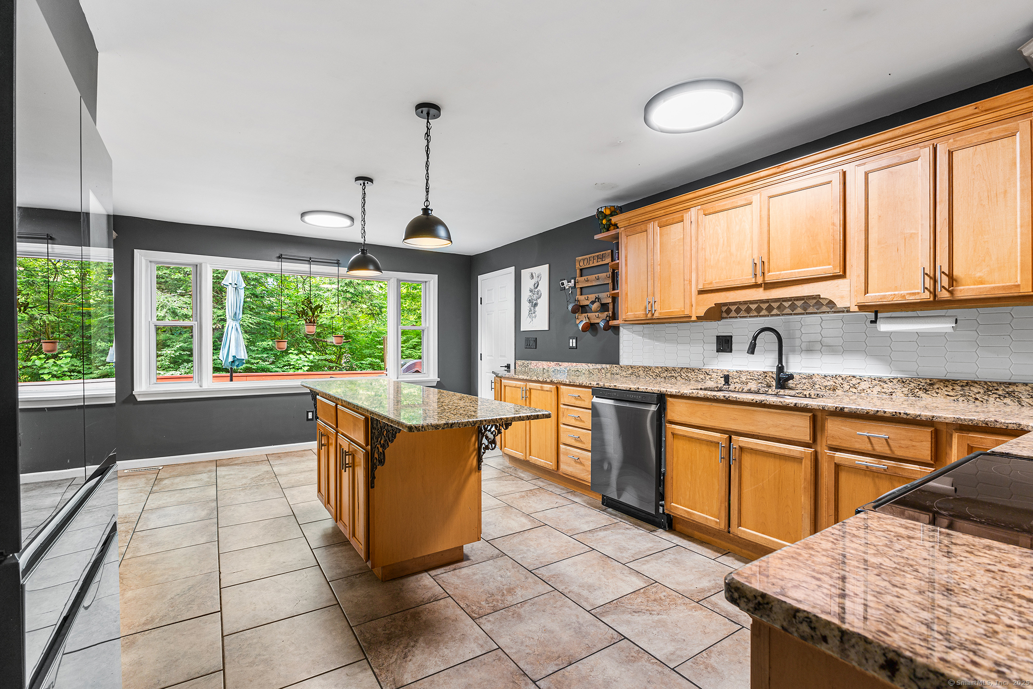 440 Candlewood Lake Road North