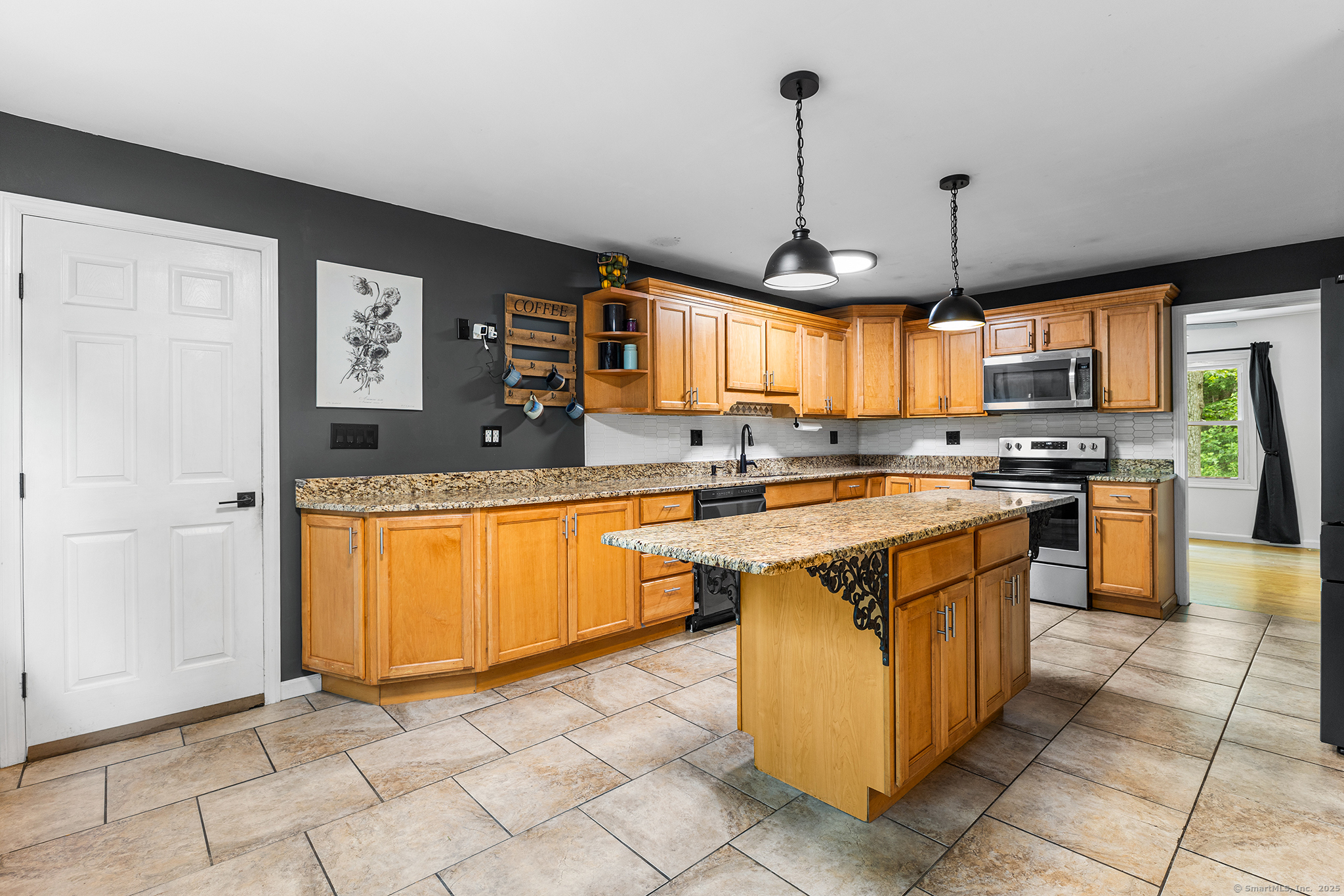 440 Candlewood Lake Road North