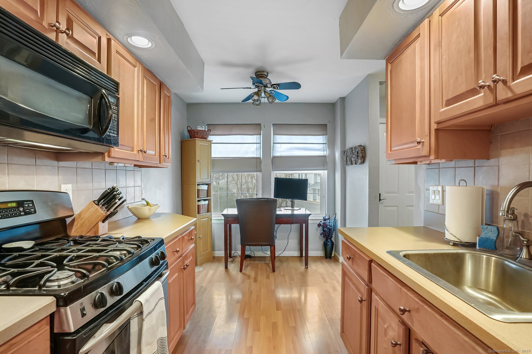 5 Greenview Lane #5, Milford, Connecticut image 4